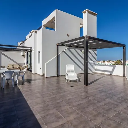 아파트 Flatguest Cotillomar Penthouse Volcano View